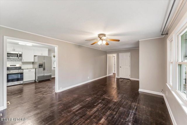 1624 Everett Ave, Maryville, TN 37804