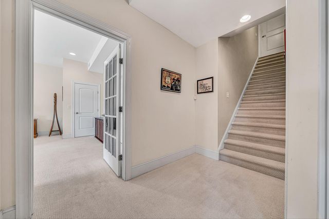 50 Sapphire LN, Moneta, VA 24121