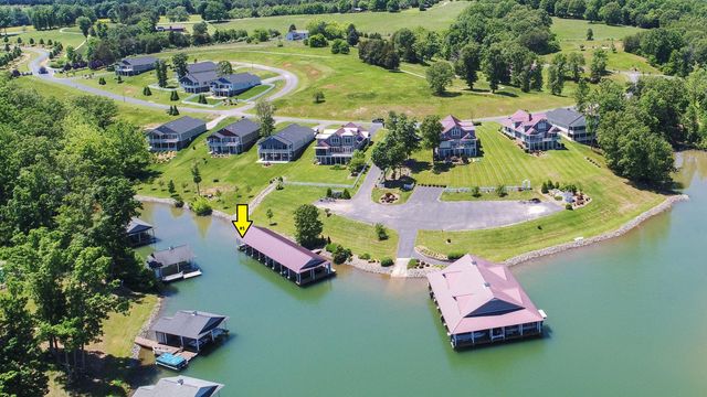 50 Sapphire LN, Moneta, VA 24121