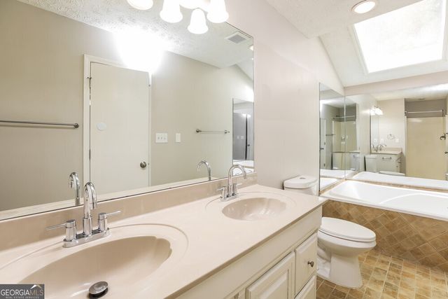 6824 Creekwood Drive, Douglasville, GA 30135