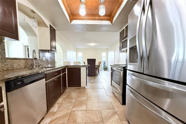 10908 BRIGHTSIDE DRIVE, Tampa, FL 33624