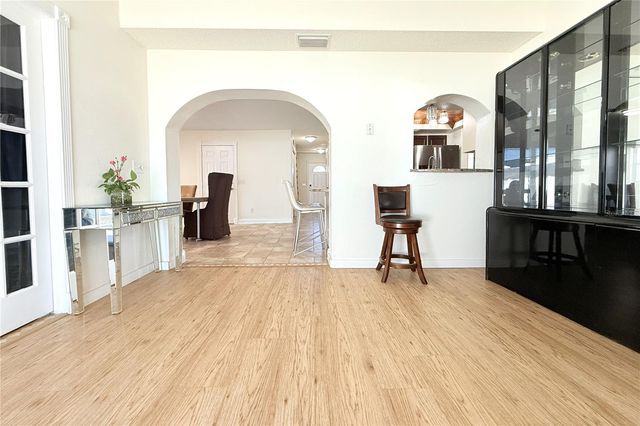 10908 BRIGHTSIDE DRIVE, Tampa, FL 33624