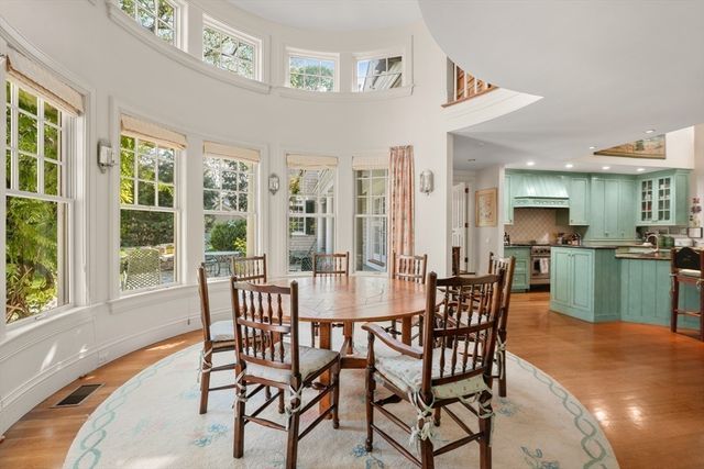 198 Clyde Street, Brookline, MA 02467