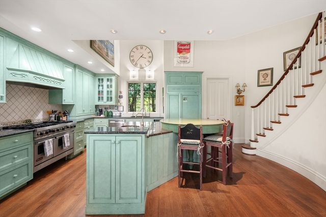 198 Clyde Street, Brookline, MA 02467