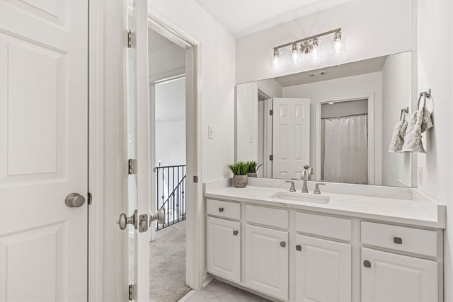 2168 NESHOBA NOOK CIR, Collierville, TN 38017