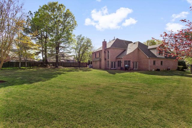 2168 NESHOBA NOOK CIR, Collierville, TN 38017