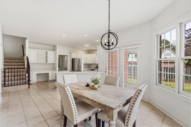 2168 NESHOBA NOOK CIR, Collierville, TN 38017