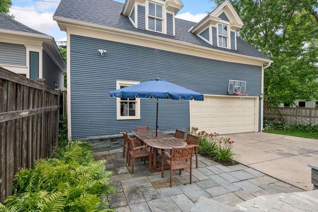 1815 Fremont Avenue S, Minneapolis, MN 55403