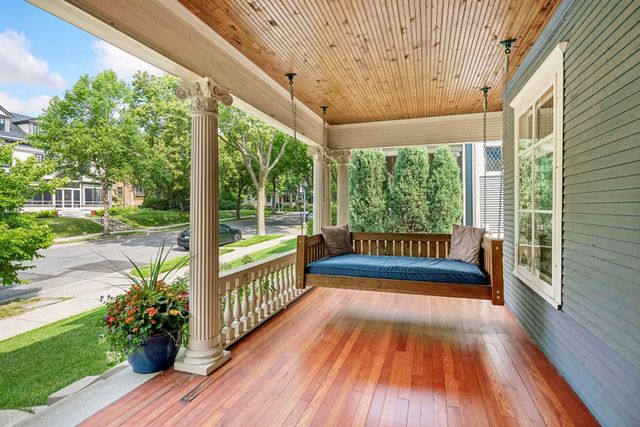1815 Fremont Avenue S, Minneapolis, MN 55403