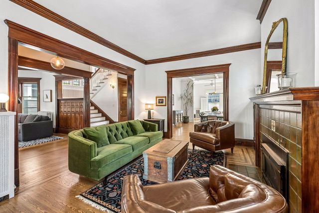 1815 Fremont Avenue S, Minneapolis, MN 55403