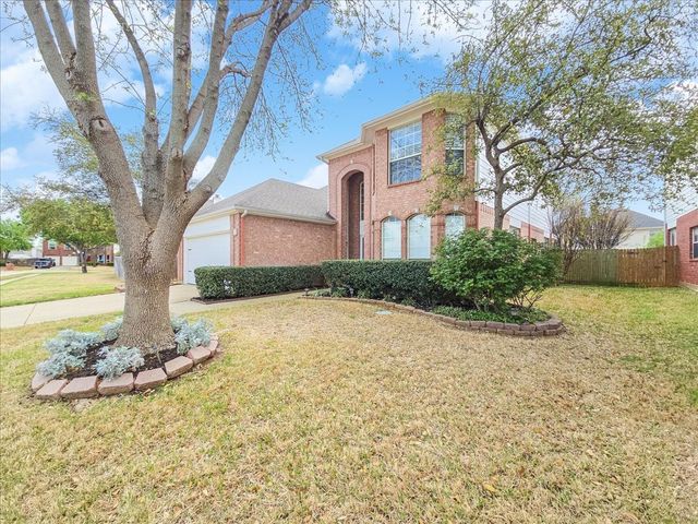 3824 Lacebark Lane, Bedford, TX 76021