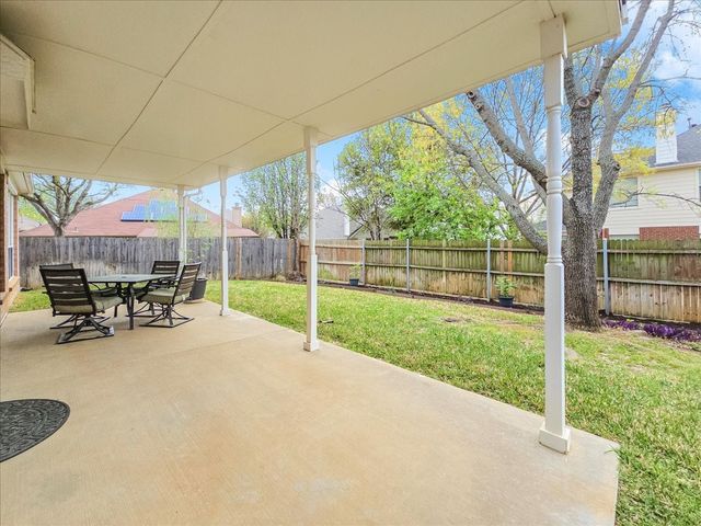 3824 Lacebark Lane, Bedford, TX 76021