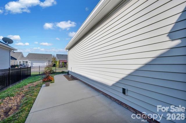 17836 Coulter Parkway, Cornelius, NC 28031