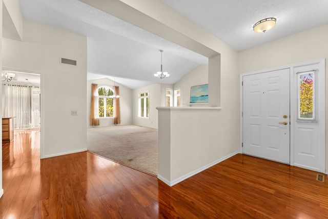 4629 Willowwood Court, Davenport, IA 52807