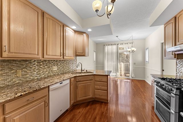 4629 Willowwood Court, Davenport, IA 52807
