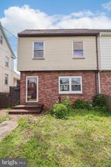 652 WINDSOR ST, York, PA 17403