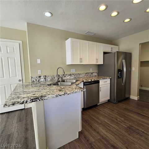 8711 Harwich Avenue, Las Vegas, NV 89129