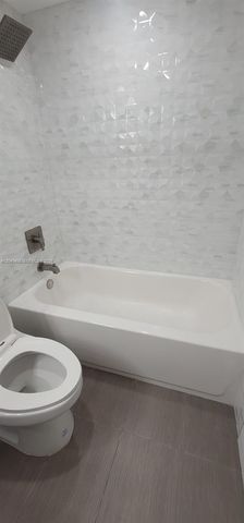 10641 SW 108th Ave 4A, Miami, FL 33176