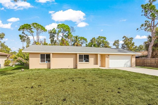 9221 San Carlos BLVD, Fort Myers, FL 33967