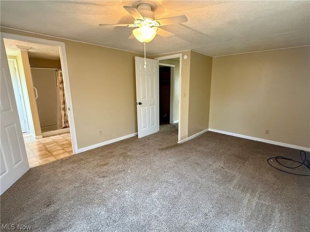 2375 Elizabeth Pike, Mineral Wells, WV 26150