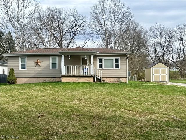 2375 Elizabeth Pike, Mineral Wells, WV 26150