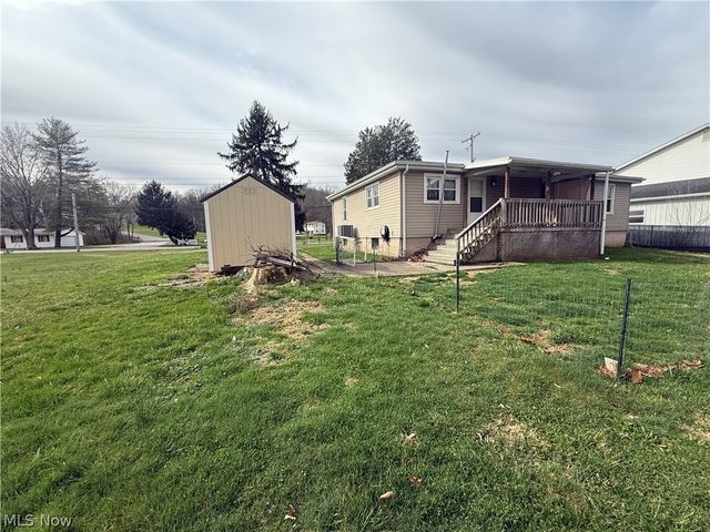 2375 Elizabeth Pike, Mineral Wells, WV 26150