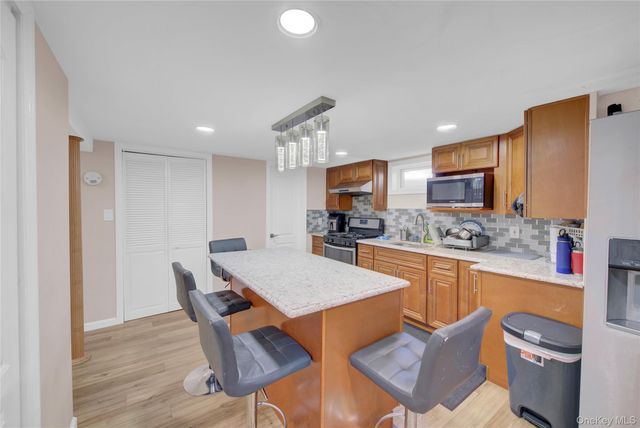 1210 Emma Place, Franklin Square, NY 11010