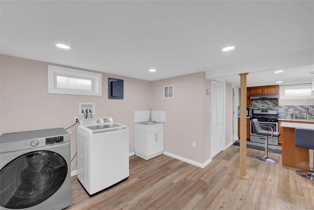 1210 Emma Place, Franklin Square, NY 11010