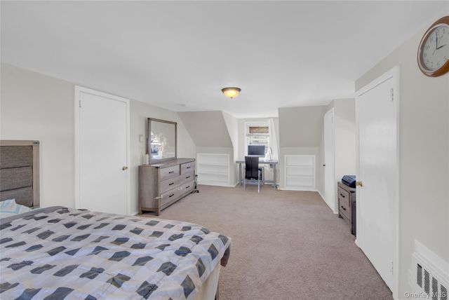 1210 Emma Place, Franklin Square, NY 11010