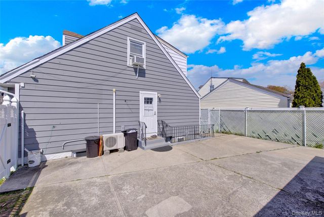 1210 Emma Place, Franklin Square, NY 11010