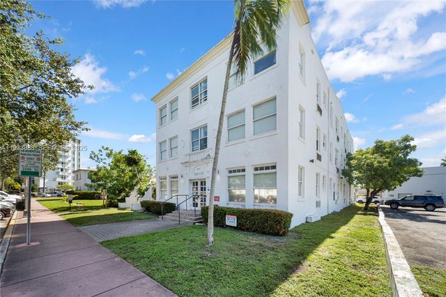 924 Marseille Dr 3, Miami Beach, FL 33141