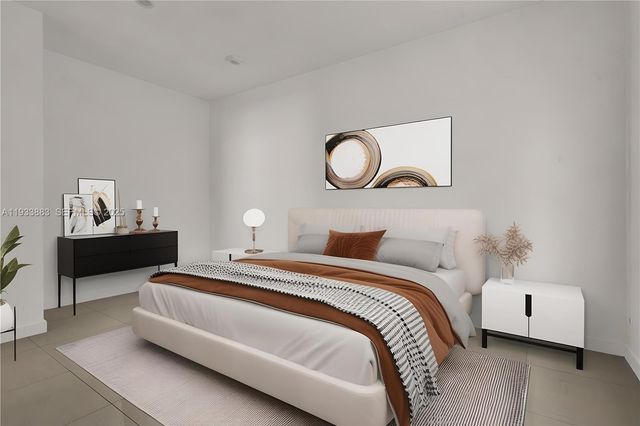 924 Marseille Dr 3, Miami Beach, FL 33141