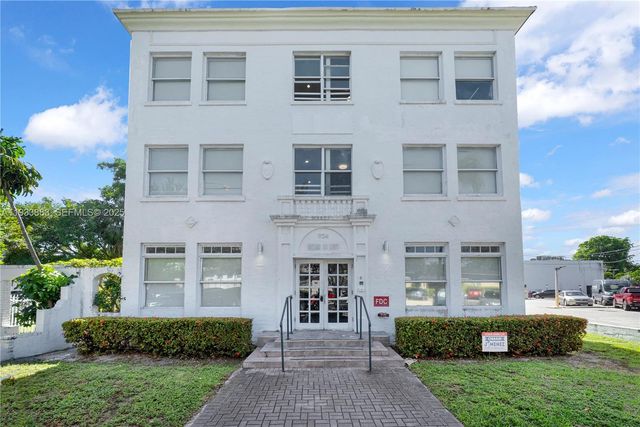 924 Marseille Dr 3, Miami Beach, FL 33141