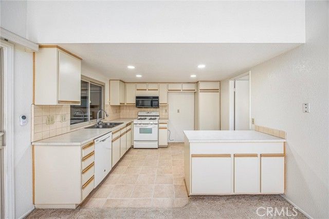 1089 Ardmore Circle, Redlands, CA 92374