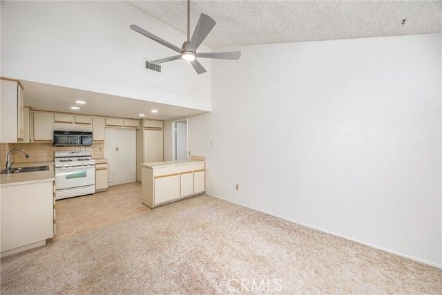 1089 Ardmore Circle, Redlands, CA 92374