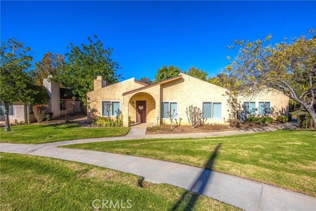 1089 Ardmore Circle, Redlands, CA 92374