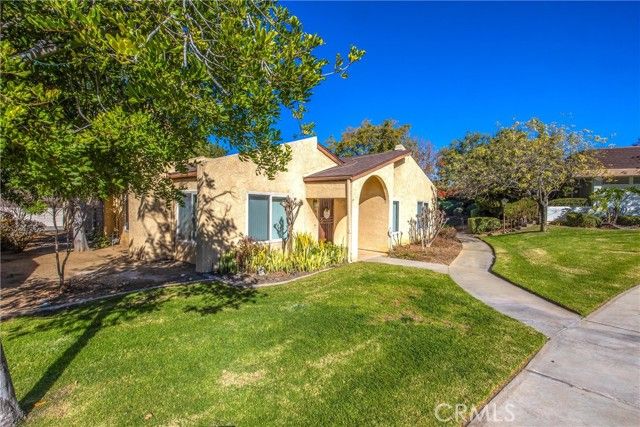 1089 Ardmore Circle, Redlands, CA 92374