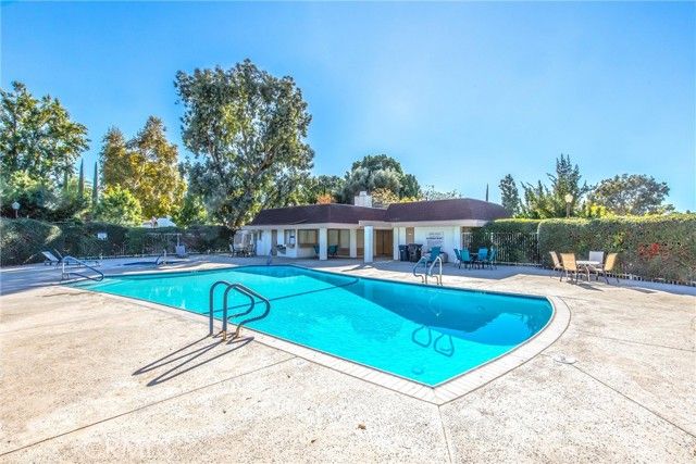 1089 Ardmore Circle, Redlands, CA 92374