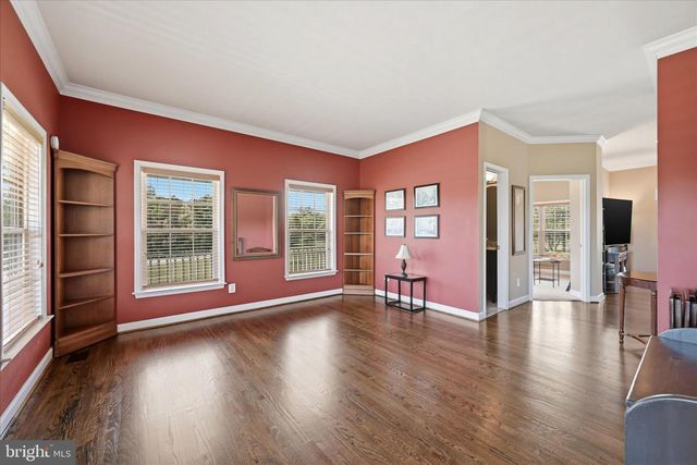 16205 JONELLA FARM DR, Hillsboro, VA 20132
