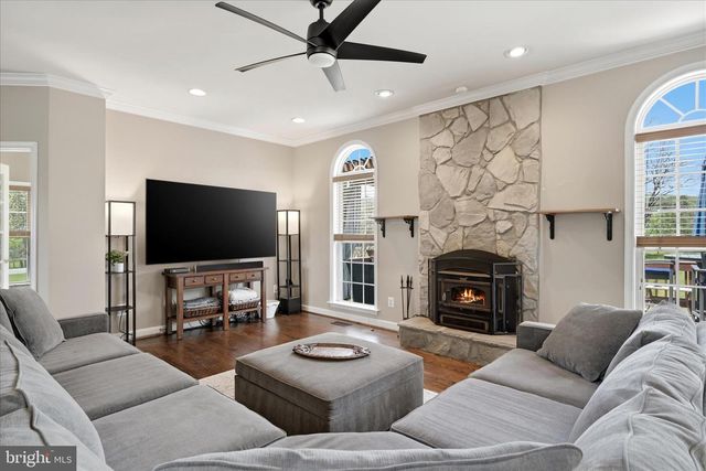 16205 JONELLA FARM DR, Hillsboro, VA 20132
