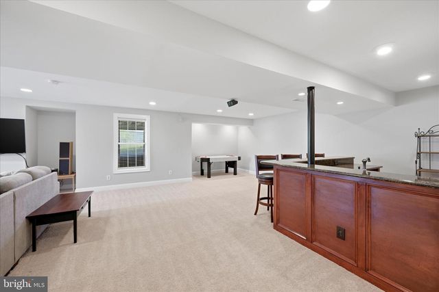 16205 JONELLA FARM DR, Hillsboro, VA 20132
