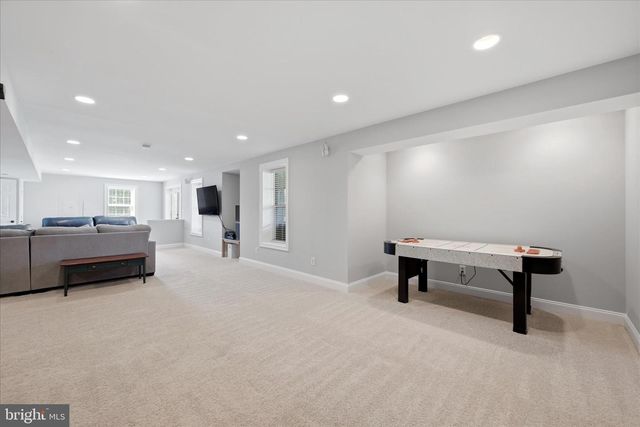16205 JONELLA FARM DR, Hillsboro, VA 20132