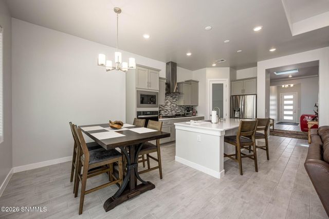 7610 Blue Star Loop, Las Cruces, NM 88012