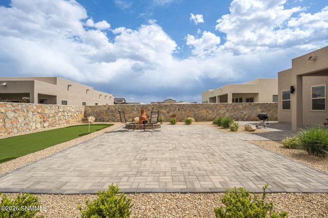 7610 Blue Star Loop, Las Cruces, NM 88012