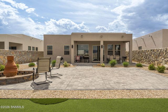 7610 Blue Star Loop, Las Cruces, NM 88012