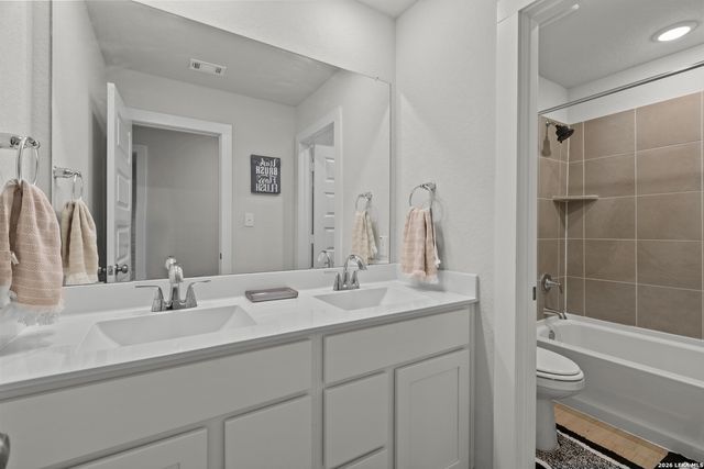 9018 Sand Dune Vis, San Antonio, TX 78222