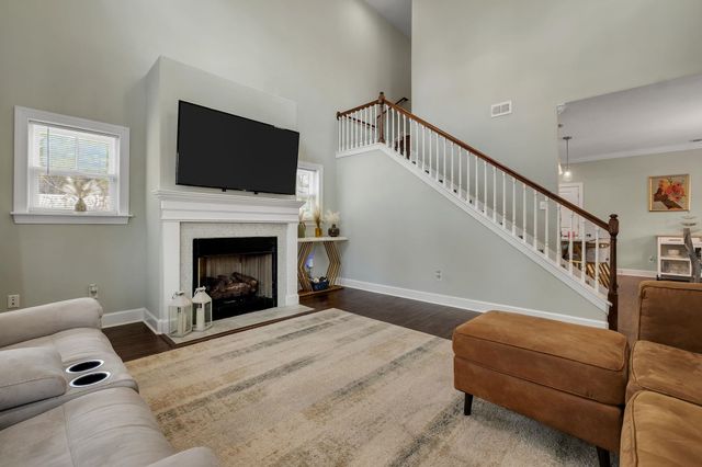 2609 RAYMOND DIEHL Road, Tallahassee, FL 32309