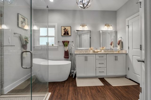 2609 RAYMOND DIEHL Road, Tallahassee, FL 32309