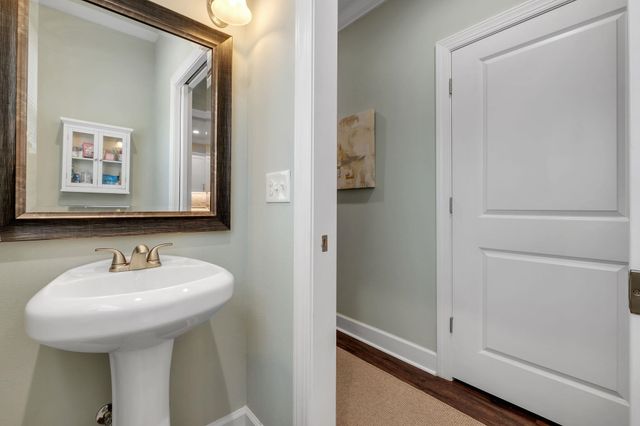 2609 RAYMOND DIEHL Road, Tallahassee, FL 32309