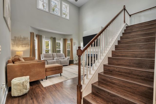 2609 RAYMOND DIEHL Road, Tallahassee, FL 32309